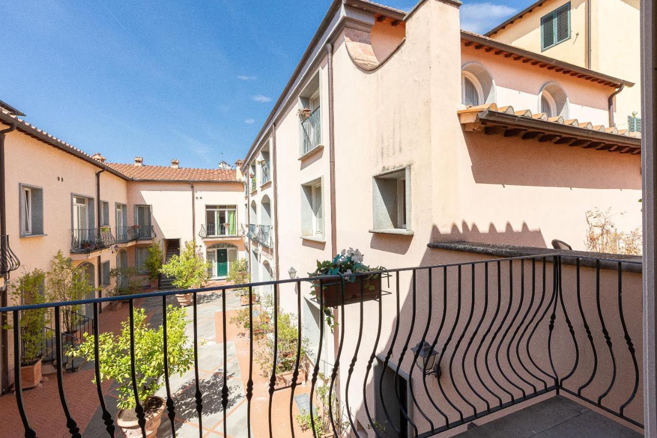 Palazzo Ghibellina 2 By Rental In Florencia Exterior foto